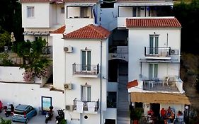 Vm Studios & Apartments